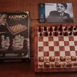 12 Kasparov International Master Folding Chess Set