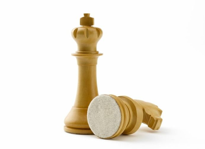 value tournament chess set-filled chess pieces