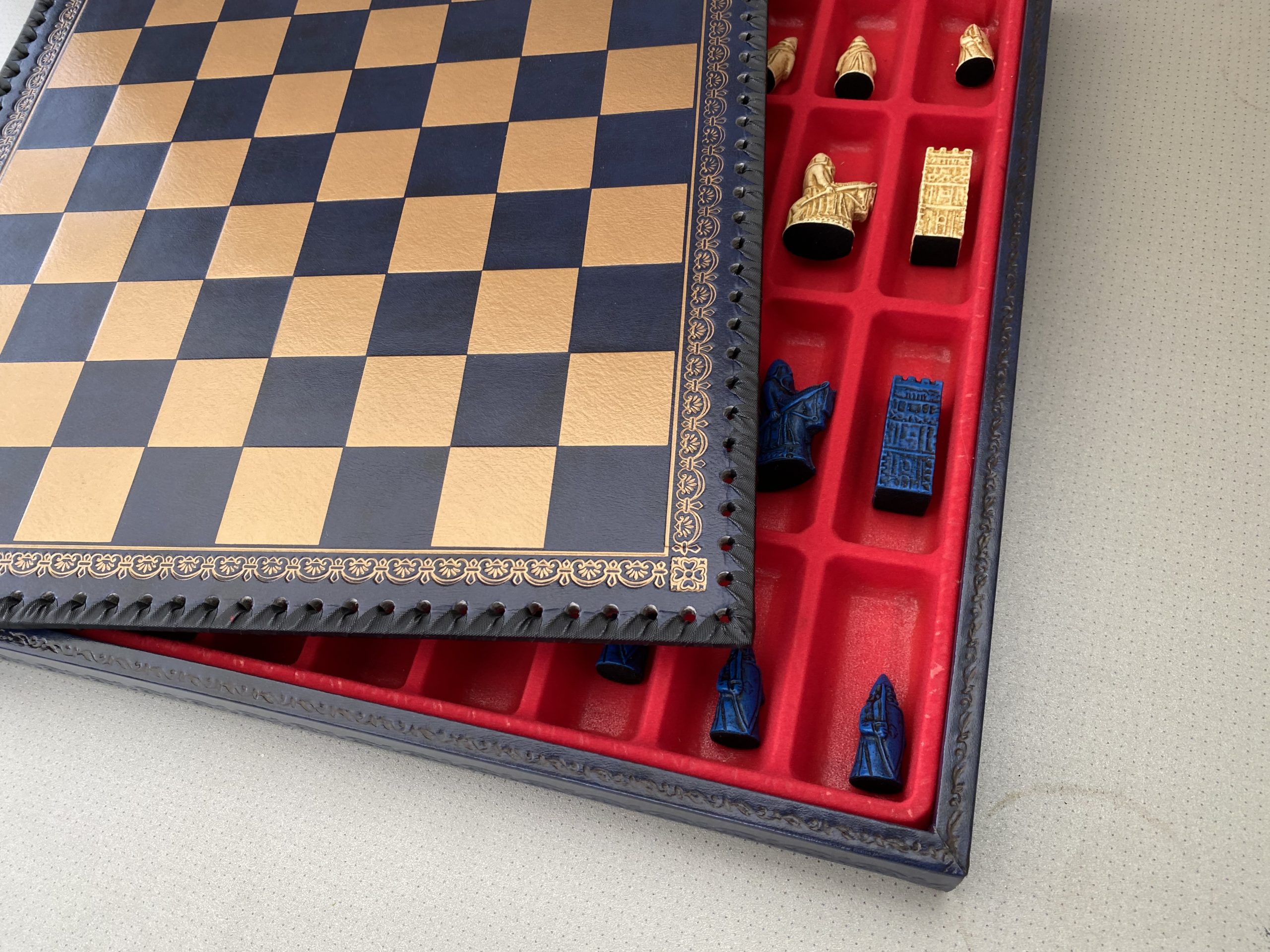 Leather Lunch Box Black Buenos New Chess -  Portugal